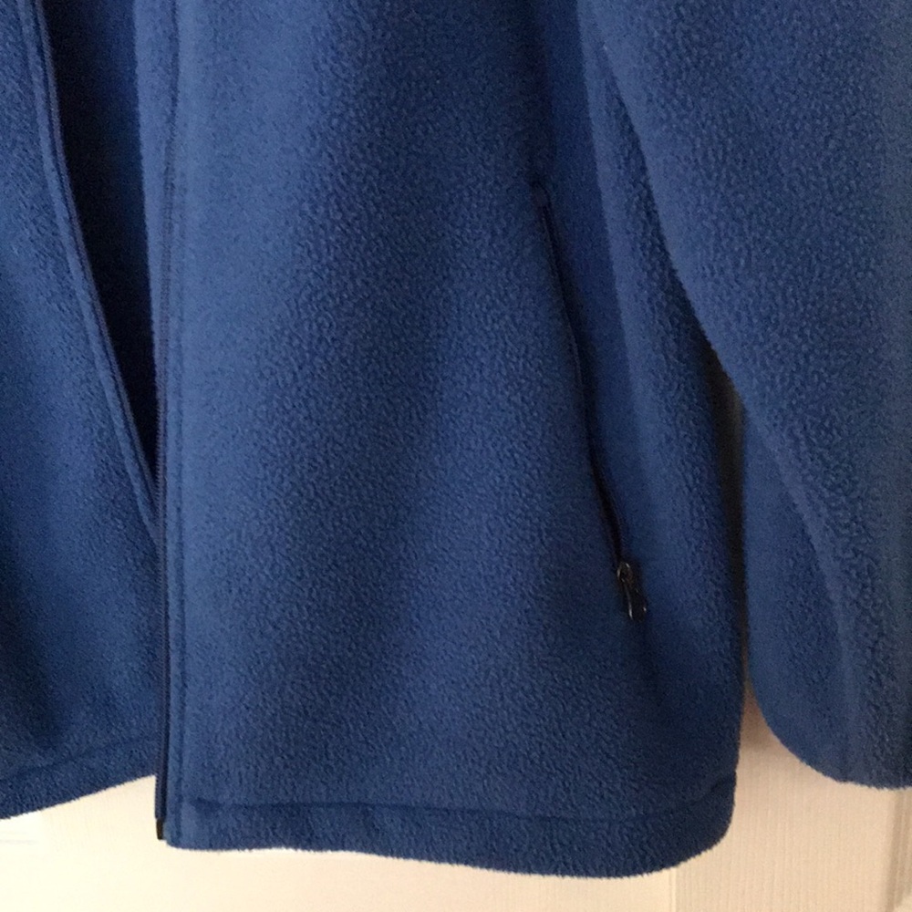 Land’s End large Blue Fleece Zip-Up Jacket - Picture 4 of 7